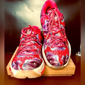 Nike KD 8 Aunt Pearl’s *LIKE NEW* Released Release Date 09-09-2015 to 10-29-2015